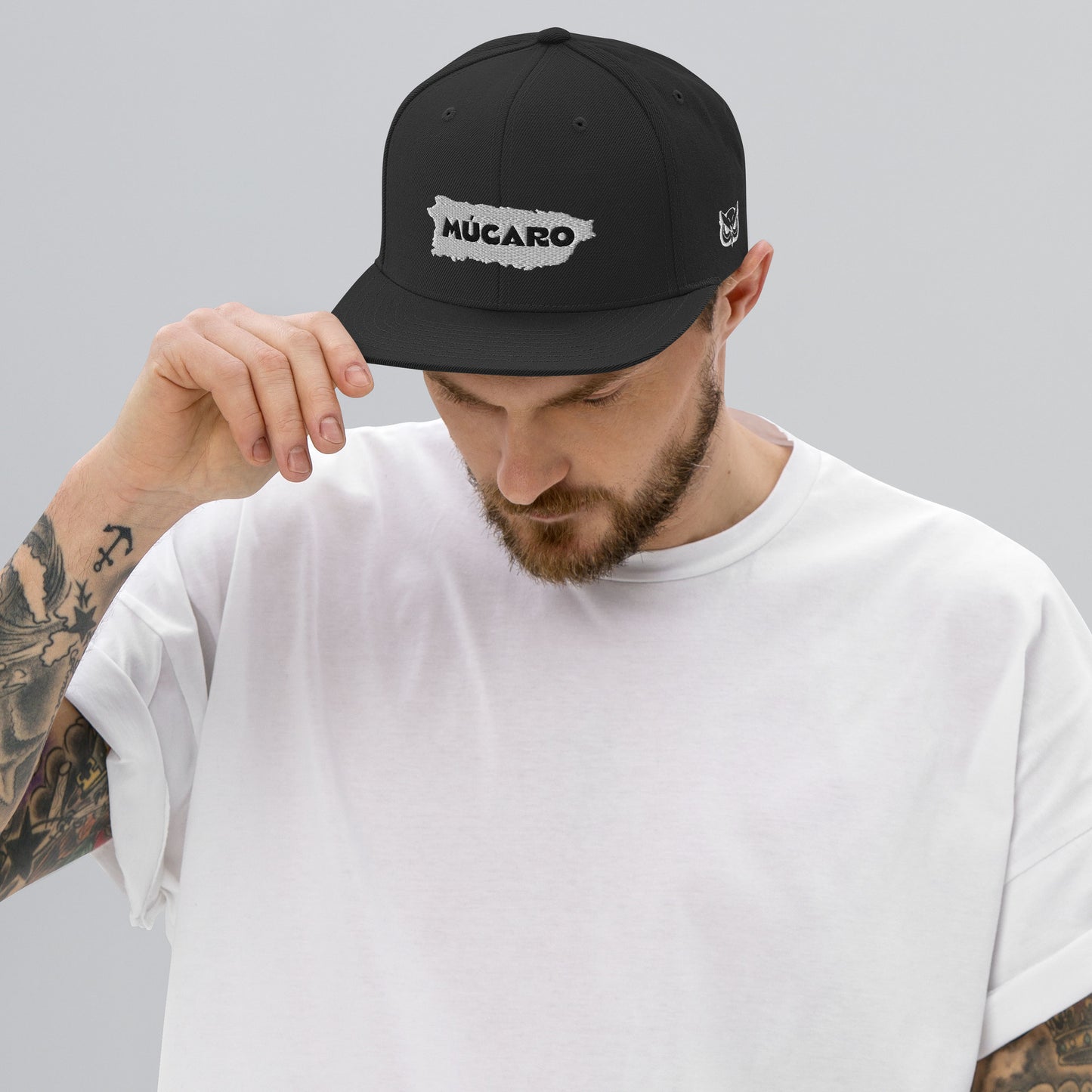 La isla entera y la diáspora deben usar esta gorra Snapback Hat