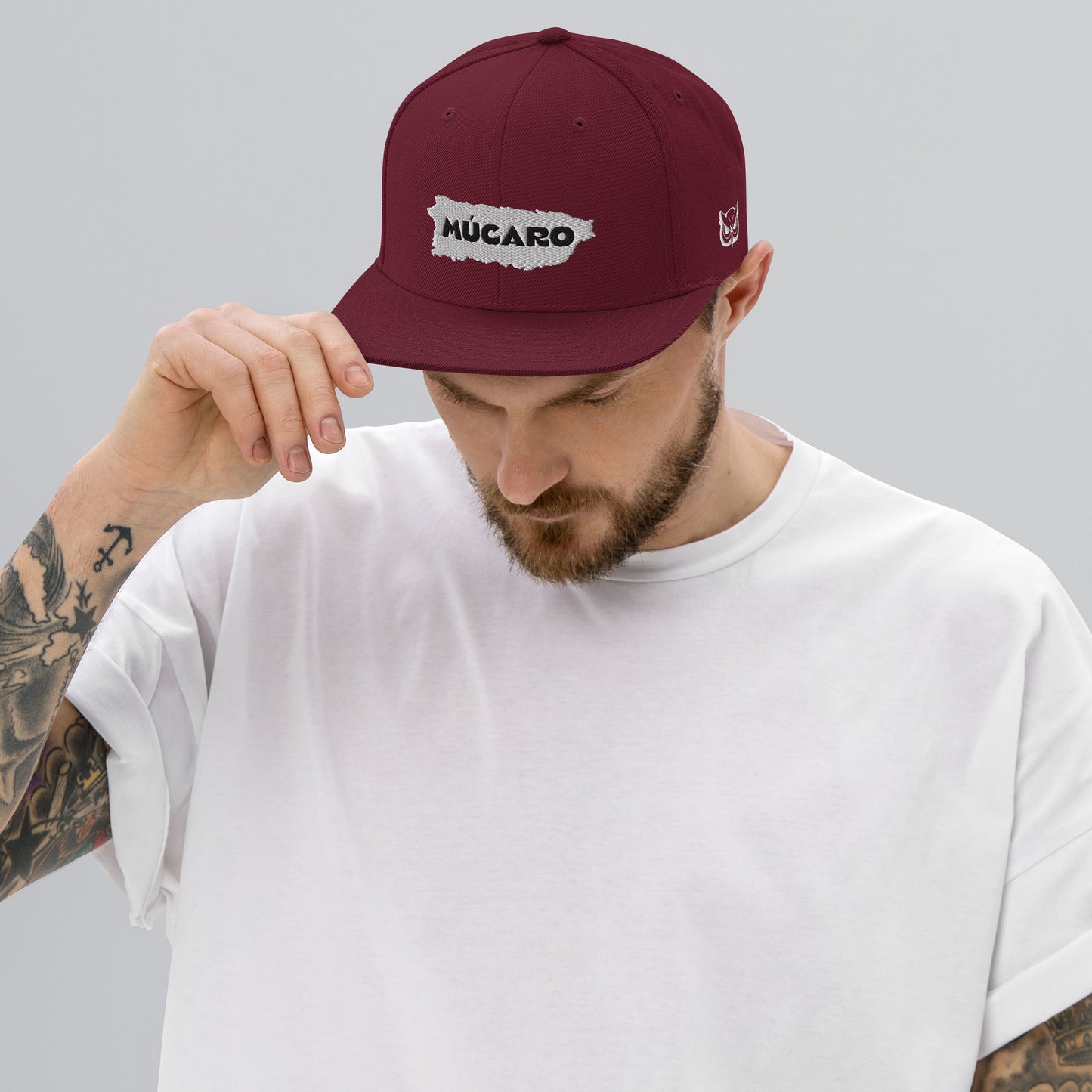 La isla entera y la diáspora deben usar esta gorra Snapback Hat