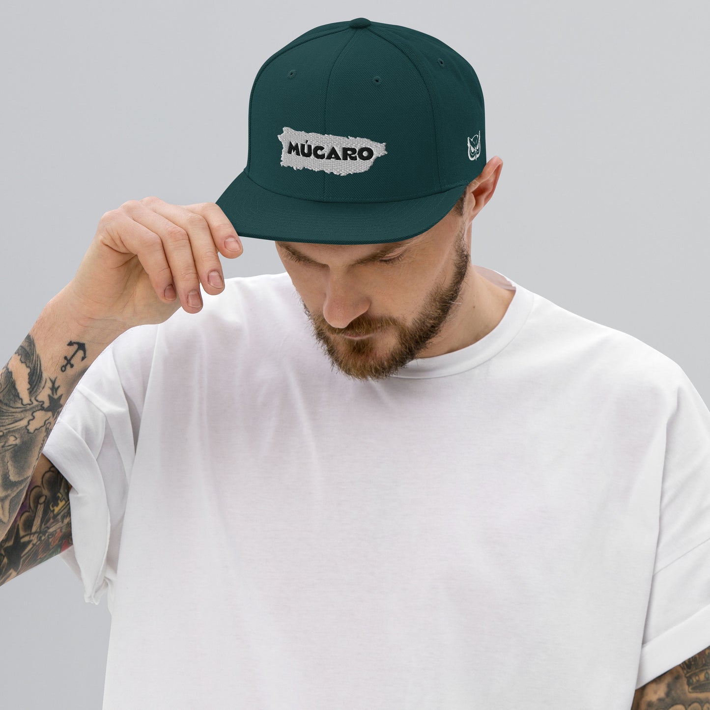 La isla entera y la diáspora deben usar esta gorra Snapback Hat