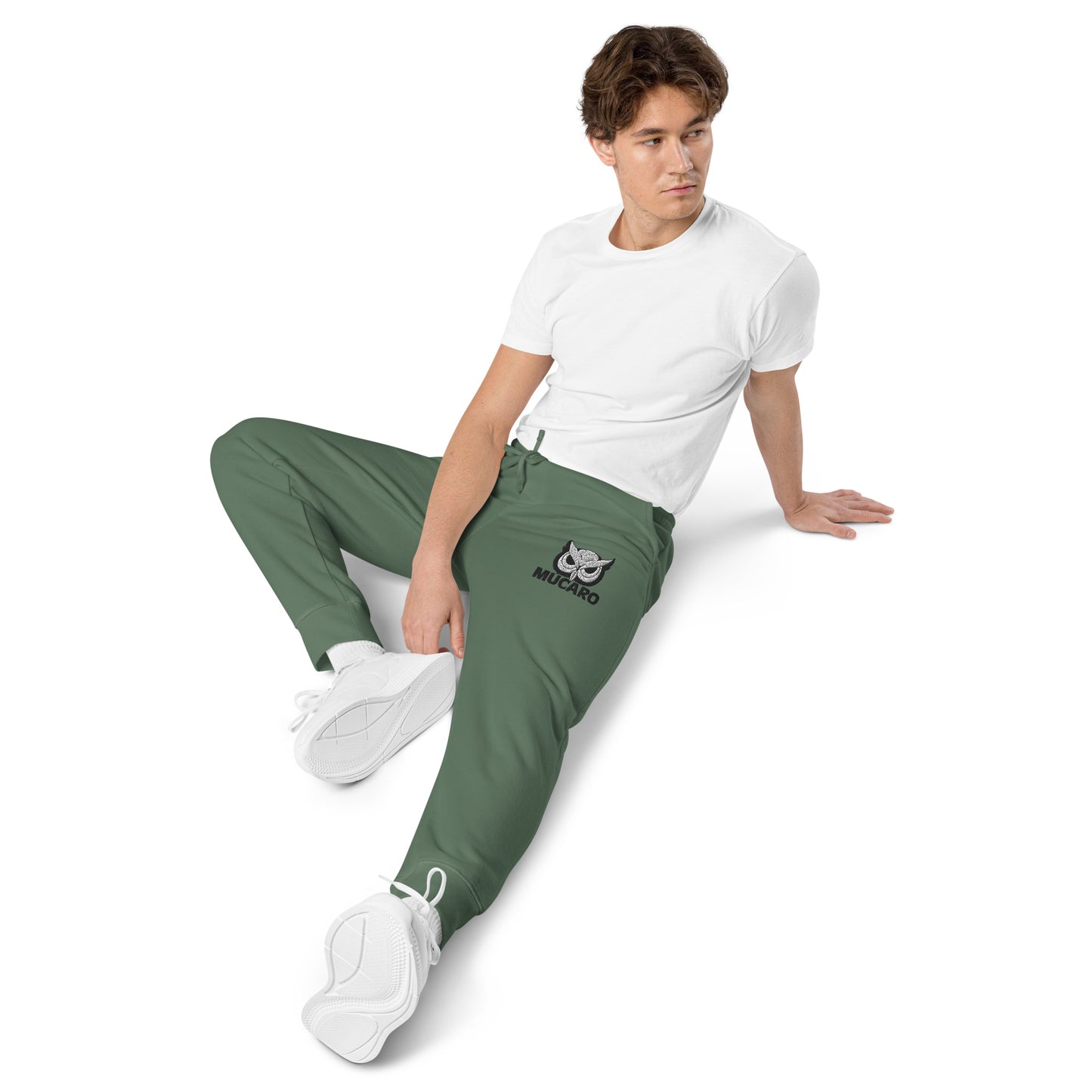 Múcaro’s really sexy Unisex pigment dyed sweatpants