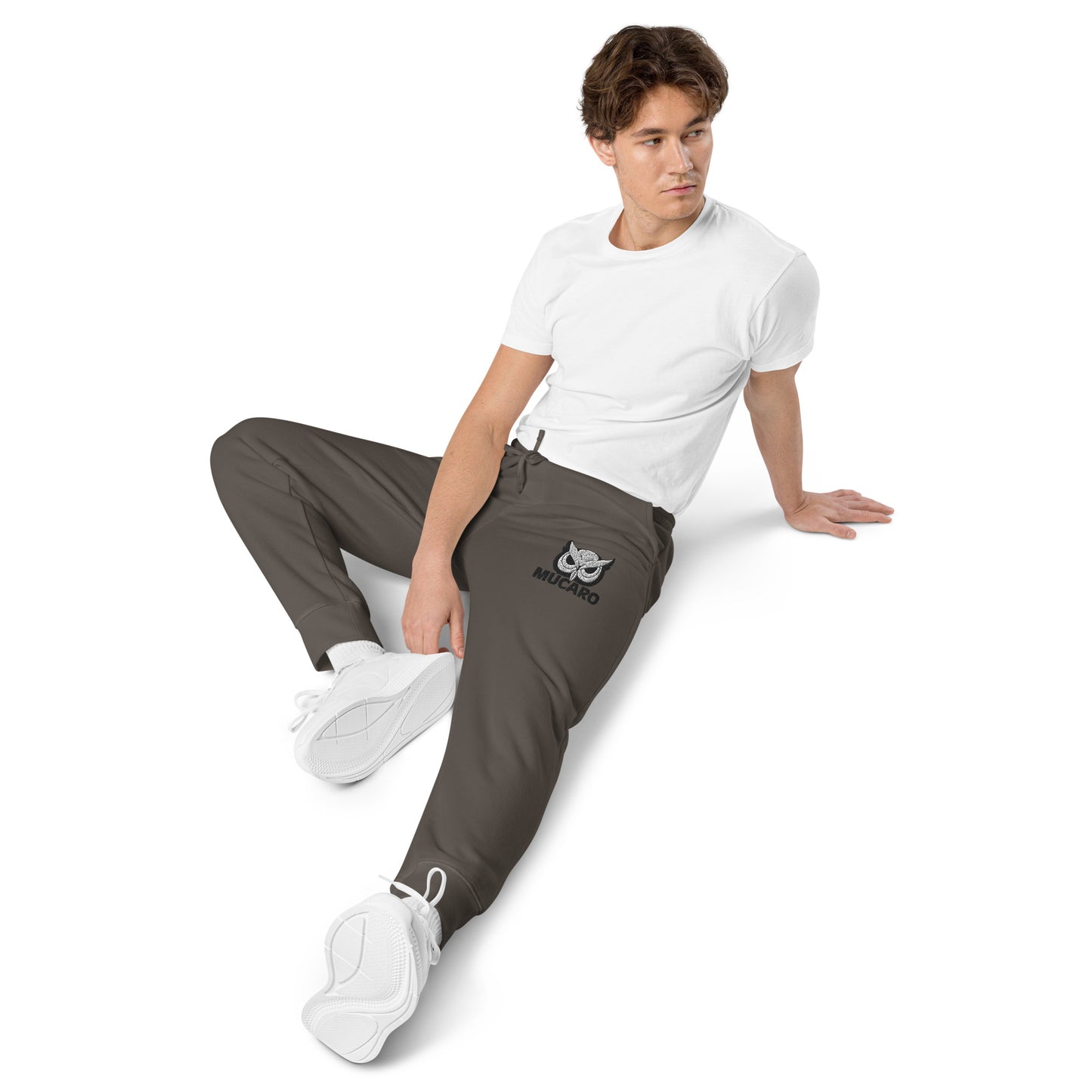Múcaro’s really sexy Unisex pigment dyed sweatpants
